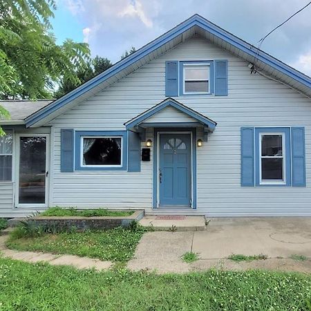 Charming 2 Bedroom 1 Bath Farm Style House Mount Airy Exterior photo